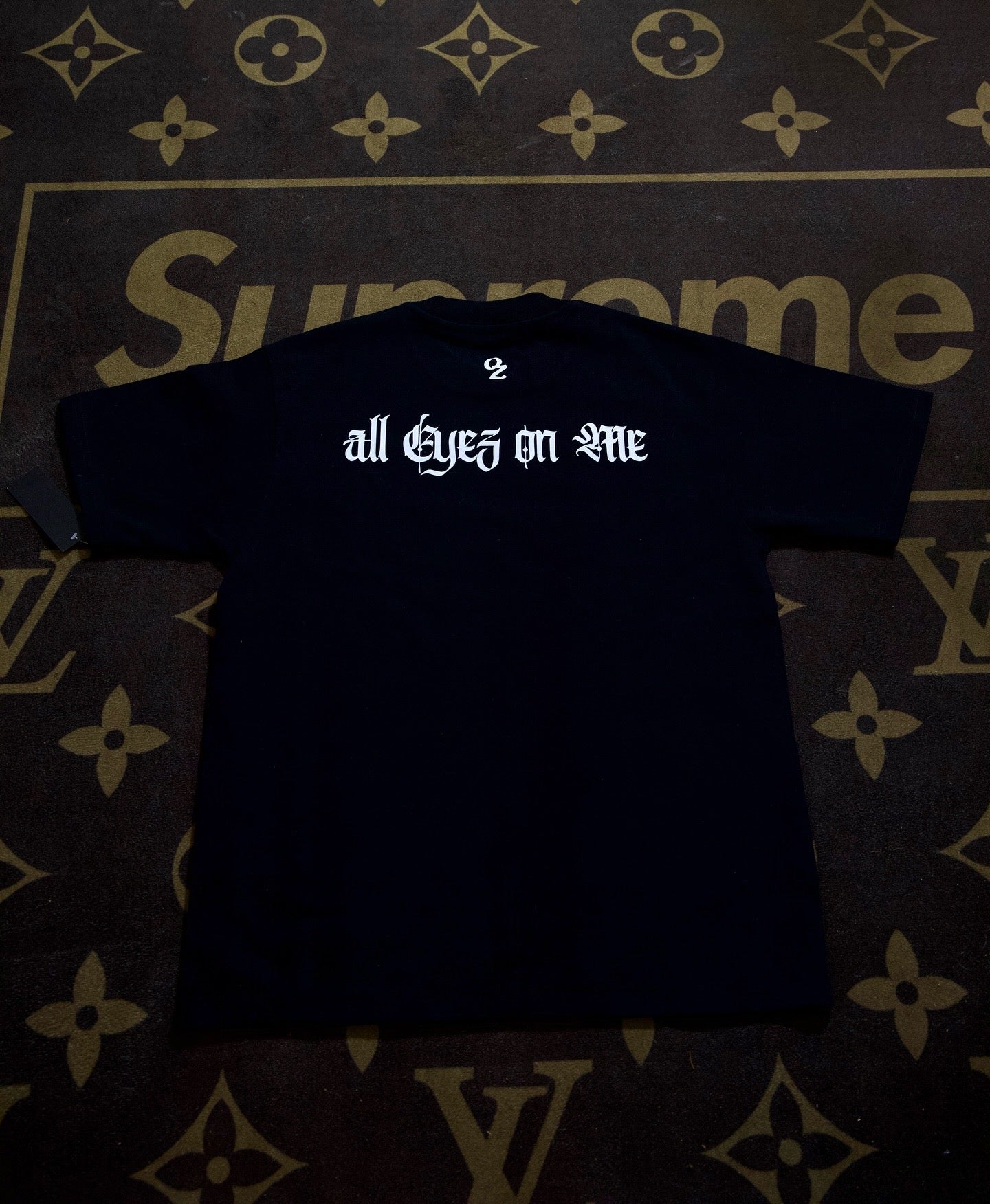 OZ Culture ALL EYEZ ON ME Oversized T-Shirt - Black Edition